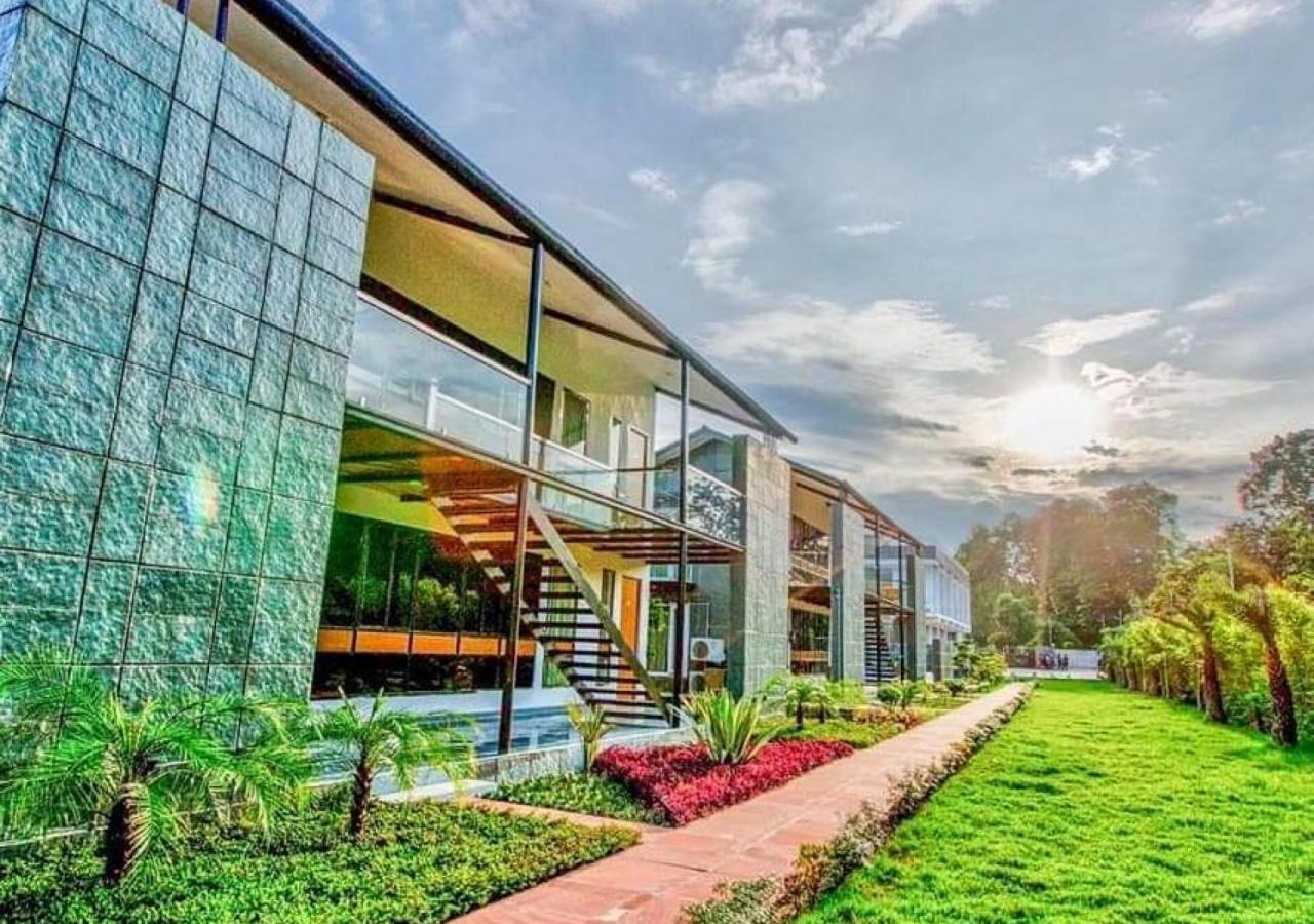 The Cloyster Resort And Spa Ramnagar  Luaran gambar